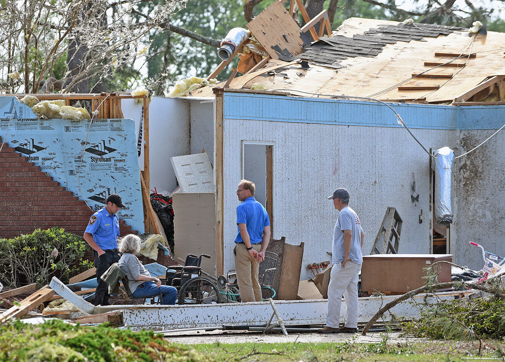 Tornado damages Eufaula